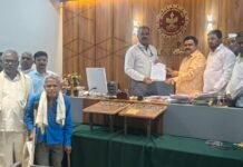 गॅस दरवाढीविरोधात पाचोरा काँग्रेसचा संताप; काळाबाजार रोखण्यासाठी प्रशासनाला इशारा