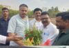 “कार्यकर्त्यांच्या आईची तब्येत कळताच दौरा थांबवला”; तावडे परिवारासाठी रोहितदादा पवारांचा जिव्हाळ्याचा स्पर्श