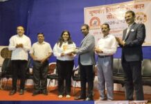 राष्ट्रीय पातळीवर झळकलेली सहीष्णा सोमवंशी ठरली विद्यार्थ्यांसाठी प्रेरणास्त्रोत; जळगावात मराठा समाज गुणवंतांचा भव्य गौरव सोहळा