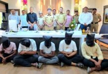 भडगावातील बॅग हिसकावून रोख रक्कम लुटणाऱ्या टोळीचा पर्दाफाश; स्थानिक गुन्हे शाखेची धडाकेबाज कारवाई, पाच आरोपी जेरबंद