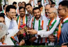 विद्यार्थ्यांच्या संघर्षाला सलाम; धर्मेंद्र प्रधान यांच्या राजीनाम्यानंतर जळगाव काँग्रेसचा विजय मार्च, अविनाश भालेराव यांचा केंद्र सरकारवर घणाघात
