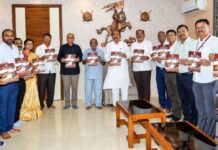 अंकुर’मधून उमलली महाविद्यालयाच्या वर्षभराच्या वाटचालीची सर्जनशील कहाणीशैक्षणिक, साहित्यिक, सांस्कृतिक व सामाजिक उपक्रमांचा समृद्ध दस्तऐवज; विद्यार्थ्यांच्या प्रतिभेला मिळाले हक्काचे व्यासपीठ