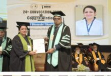 संसाराची जबाबदारी सांभाळत संशोधनातही भरारी; डॉ. धनश्री सिद्धार्थ चौधरी यांनी संपादन केली Ph.D. पदवी